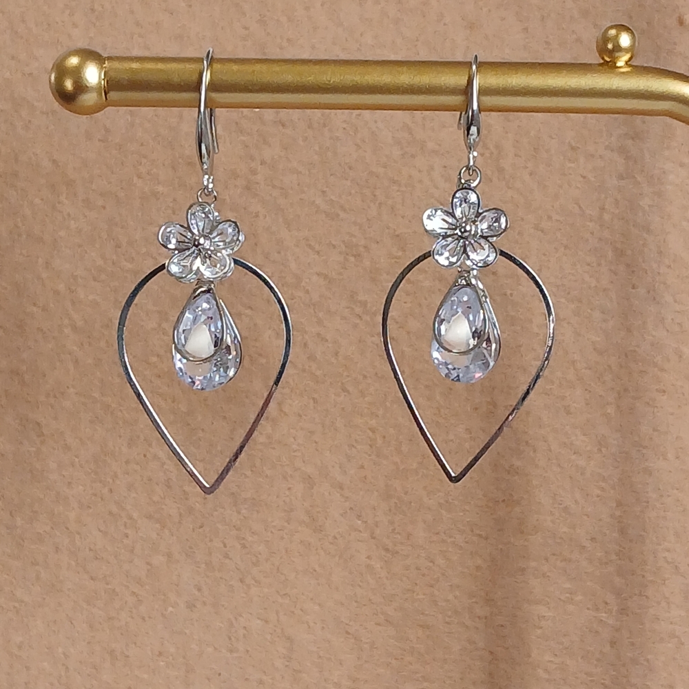 Elegant Silver Floral Drop Earrings